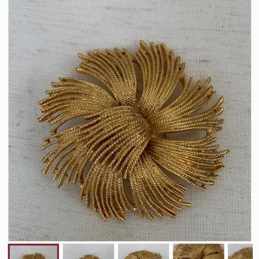 Brooch